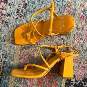 Marc Fisher Womens Giada Sandal Orange 6.5 M